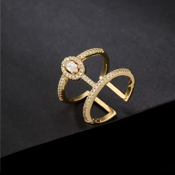 Anthropologie Jewelry - Gold Double Band Ring with Clear Oval Stone